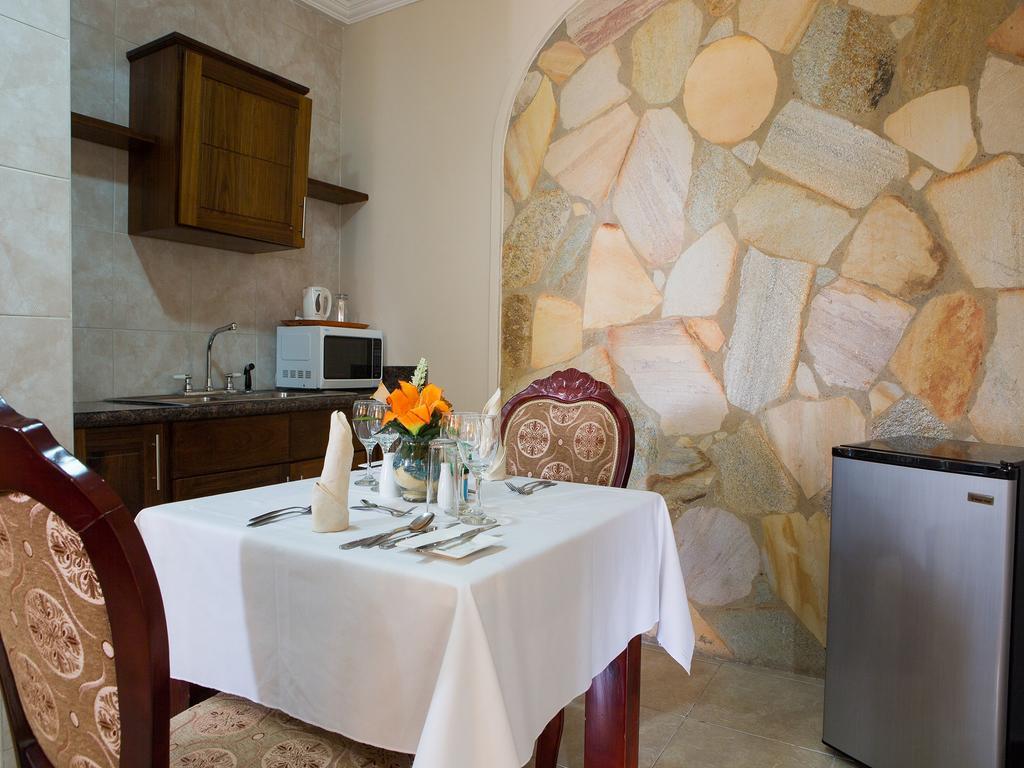 Charleston Hotel Akra Zewnętrze zdjęcie
